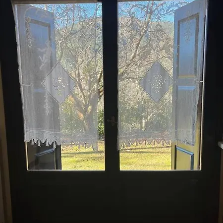 Ανάμεσα στα Έλατα * Agia Varvara (Akrata)