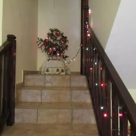 Ανάμεσα στα Έλατα Ferienhaus