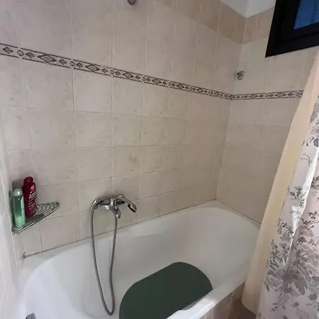 Ferienhaus Ανάμεσα στα Έλατα Agia Varvara (Akrata)