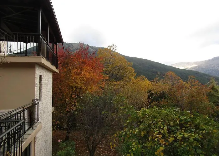 Ανάμεσα Στα Έλατα בית נופש *